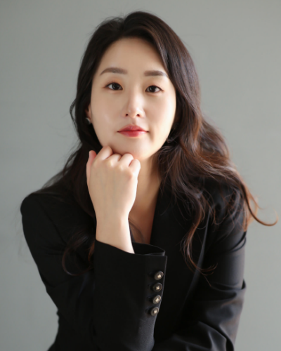 신수정 교수님 교수이미지